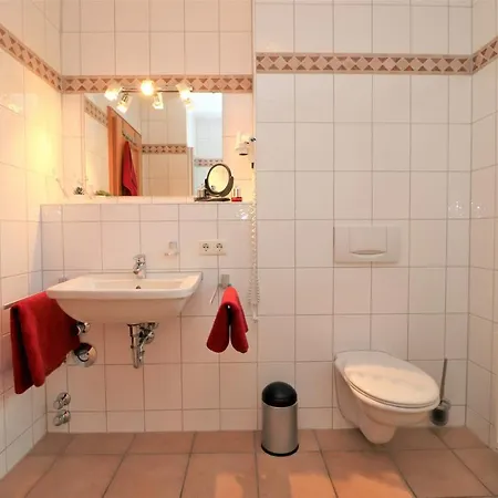 Oewern Diek App 53